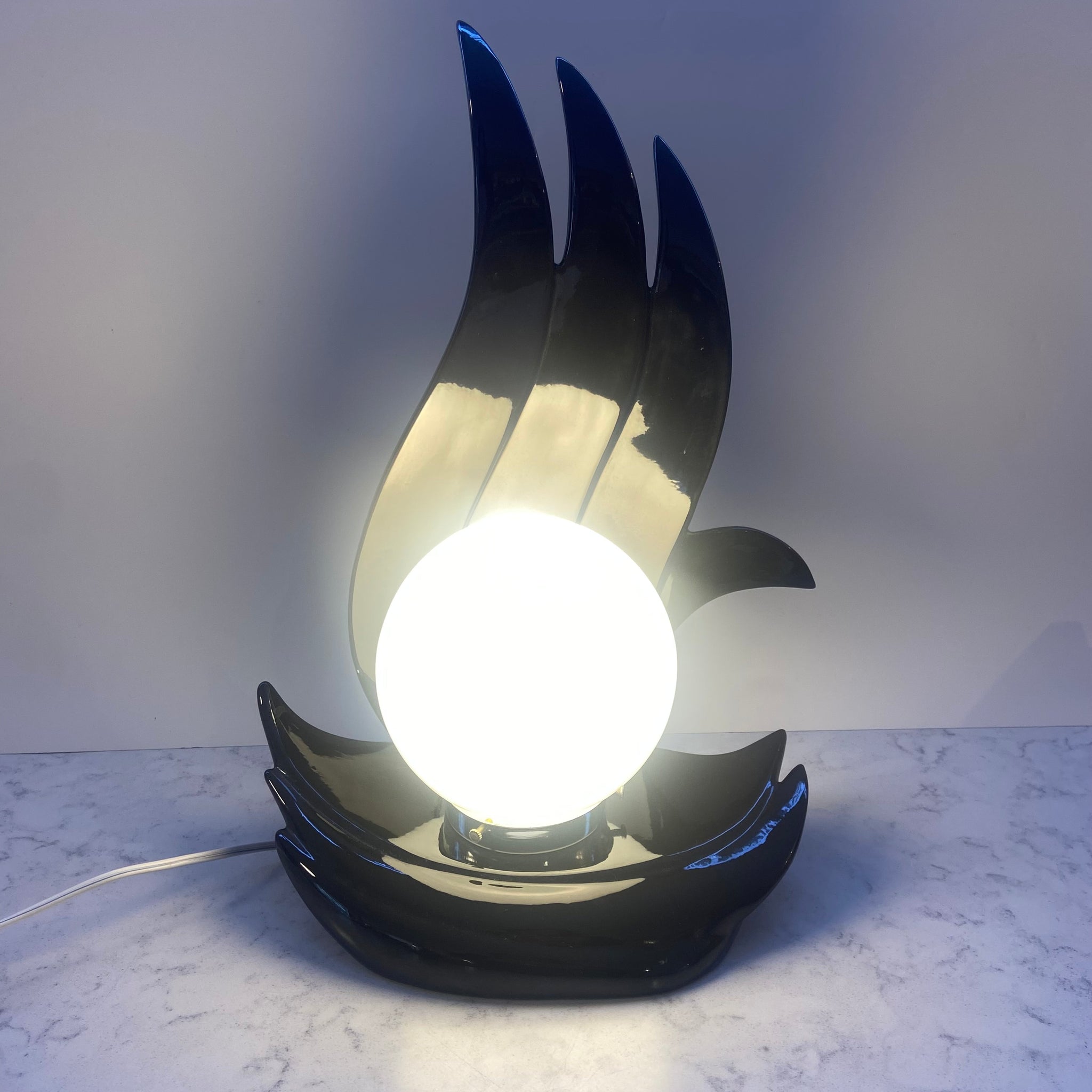 80's Wave Art Deco Table Light