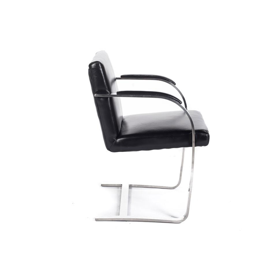 Axle Chair- Leather