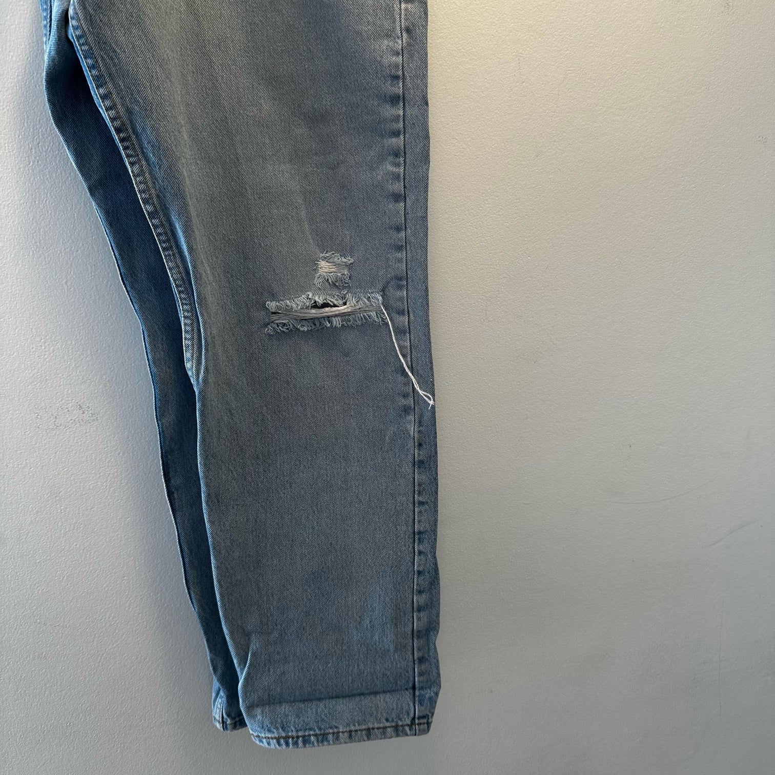 Vintage Levi's 502's- 38/32