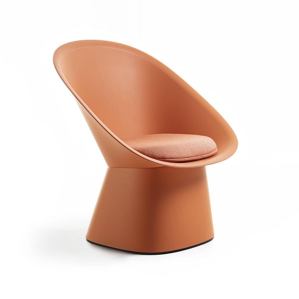 Sensu coral / cushion  -  Outdoor Chairs  by  TOOU